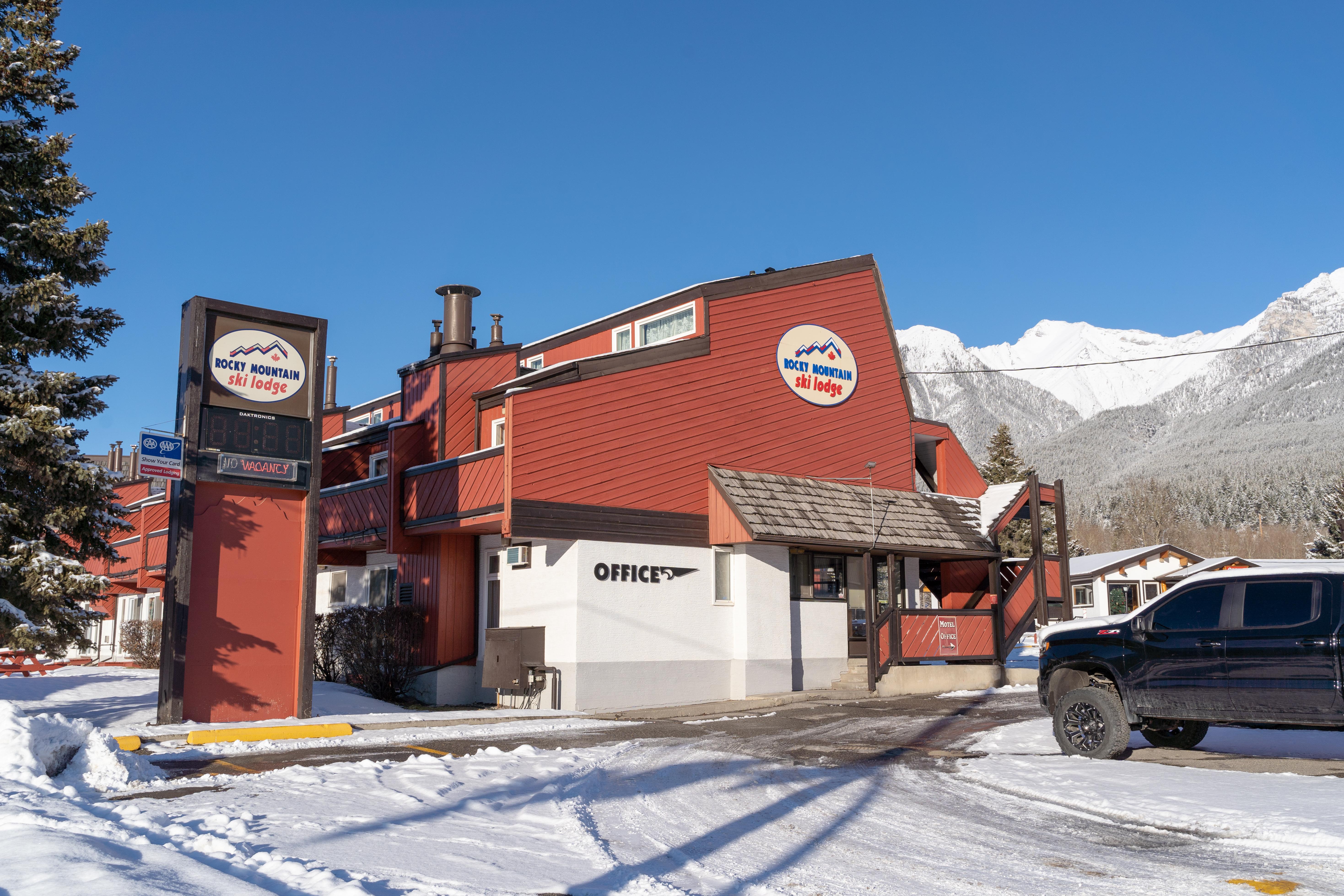 Rocky Mountain Ski Lodge Canmore Zewnętrze zdjęcie
