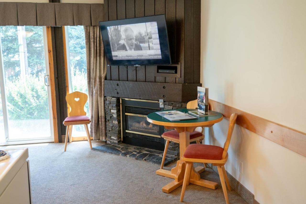 Rocky Mountain Ski Lodge Canmore Zewnętrze zdjęcie